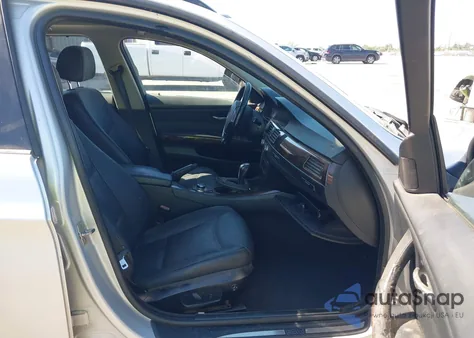 2009 BMW 328I z USA, uszkodzony, nr VIN WBAUT93539A191244